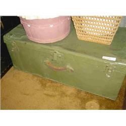 GREEN METAL TRUNK