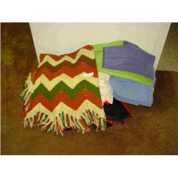 LOT OF TOWELS & AFGHANS