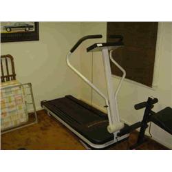 PRO FORM CROSS WALK TREADMILL