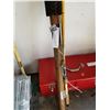 Image 2 : ANTIQUE BOOT BRUSH AND 2 FISHING RODS