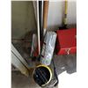 Image 2 : LOT OF GARDEN TOOLS AND SPRAYER