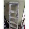 Image 2 : 6FT ALUMINUM A FRAME LADDER