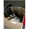 Image 1 : BOX OF KITCHEN ITEMS