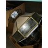 Image 2 : BOX OF 2 HANGING GLASS LAMPS