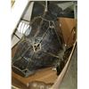 Image 3 : BOX OF 2 HANGING GLASS LAMPS