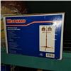 Image 2 : NEW WESTWARD DOUBLE HALOGEN 1400 WATT TASK LIGHT