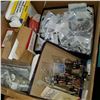 Image 1 : BOX OF ELECTRICAL HARDWARE