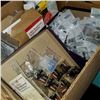 Image 2 : BOX OF ELECTRICAL HARDWARE