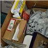 Image 3 : BOX OF ELECTRICAL HARDWARE