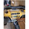 Image 2 : DEWALT JOBSITE RADIO