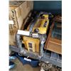 Image 3 : DEWALT JOBSITE RADIO