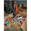 Image 1 : 4 BOXES OF TOYS