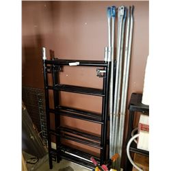 LOT OF SCAFFOLD UPRIGHT AND CROSS BARS