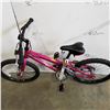 Image 3 : PINK NORCO BIKE
