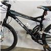 Image 2 : BLACK CCM BIKE