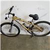 Image 3 : BEIGE MONGOOSE BIKE
