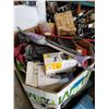 Image 1 : PALLET OF RETURNED ITEMS