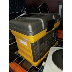 PLANO TACKLE BOX