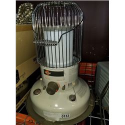 KEROSUN SUNSPRITE HEATER AND COLEMAN LANTERN