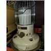 Image 2 : KEROSUN SUNSPRITE HEATER AND COLEMAN LANTERN