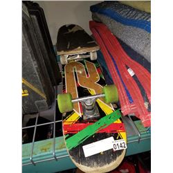 2 SKATEBOARDS