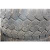 Image 2 : 4 265/75 R16 TIRES