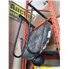 Image 2 : EVERLAST SPEED BAG AND MOUNT