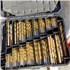 Image 4 : 2 CASES OF DRILL BITS, MASTERCRAFT AND OTHER
