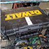 Image 1 : DEWALT 9.6V CORDLESS DRILL TESTED AND WORKING
