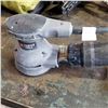 Image 2 : PORTER CABLE PALM SANDER TESTED AND WORKING