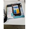 Image 3 : ACURITE WEATHER CENTER AND WAHL CLIPPER SET