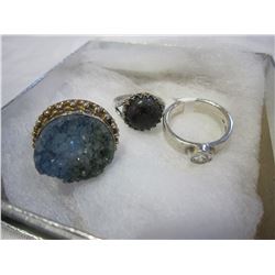 LOT OF 3 SILVER RINGS ONE W/ DROOZY QUARTZ