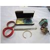 Image 2 : LOT OF JEWELERY