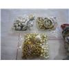 Image 2 : 4 BAGS OF ESTATE PEARLS ETC