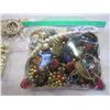 Image 3 : 4 BAGS OF ESTATE PEARLS ETC