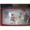 Image 5 : LOT OF SHELLS, VINTAGE COLLECTIBLES, AND PERFUME BOTTLES