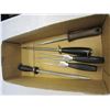 Image 1 : 5 HENCKELS TOOLS 3 STEELS AND 2 CARVING FORKS