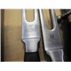 Image 2 : 5 HENCKELS TOOLS 3 STEELS AND 2 CARVING FORKS