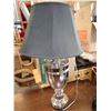 Image 1 : METAL TABLE LAMP