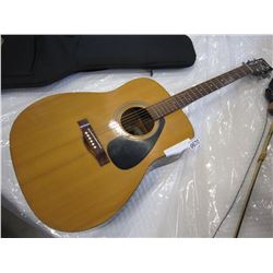 YAMAHA F-350 ACOUSTIC GUITAR