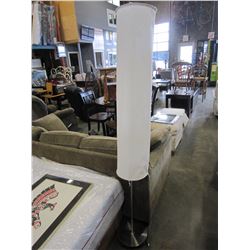 TALL FLOOR LAMP