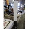 Image 1 : TALL FLOOR LAMP