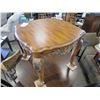 Image 1 : NEW MORGAN FURNITURE CARVED WALNUT FINISH ENDTABLE RETAIL $569