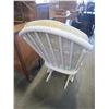 Image 3 : WHITE GLIDER ROCKER