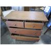 Image 2 : 4 DRAWER DRESSER ON CASTORS