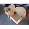 Image 3 : 2 WICKER ARM CHAIRS