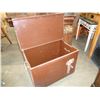 Image 2 : BROWN WOODEN TOY BOX