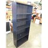 Image 2 : 6 FOOT BOOKSHELF