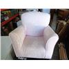 Image 2 : KIDS ROCKING ARM CHAIR