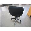 Image 4 : 2 ROLLING OFFICE CHAIRS
